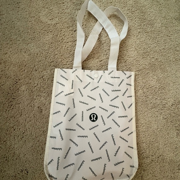 lululemon athletica Mini Bags Set - Red, White, Black - Picture 2 of 5